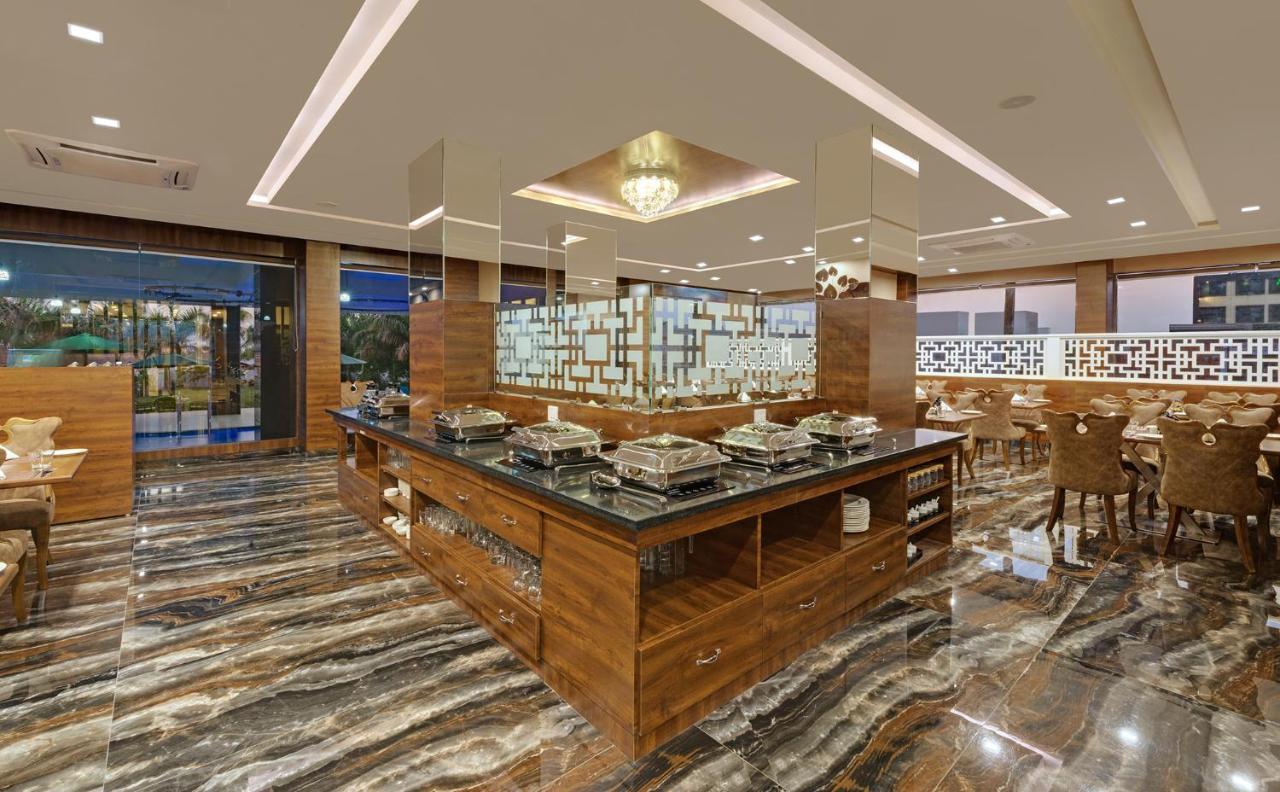 Hotel The Fern Residency, Bhuj Exterior foto